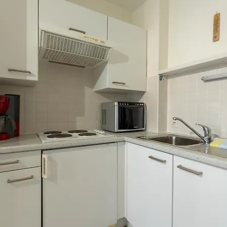 Apartment Apartment Zon & Zee With Seaview By Interhome *