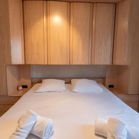 Apartment Apartment Zon & Zee With Seaview By Interhome